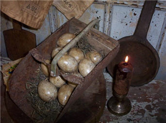Aged Cream Mache' Eggs-cream, eggs, egg, mache