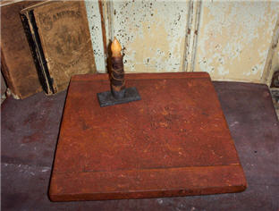 Chippy Red Buttery/Candle Board-