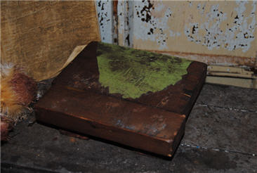 Small Chippy Green Candle Board-