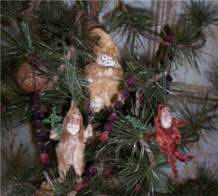 Chenille Stem Santas-santa, christmas, ornament