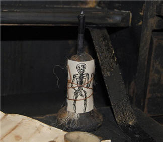 Skeleton Chamber Lite-skeleton, halloween, light, candle
